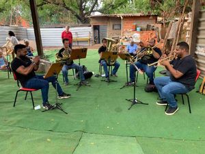 Inauguração de brinquedoteca comunitária leva diversão e cultura para comunidade Nova Vila União