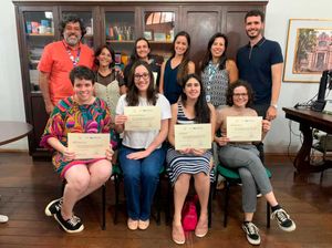 Cultura entrega certificados de conclusão dos estagiários do MIS