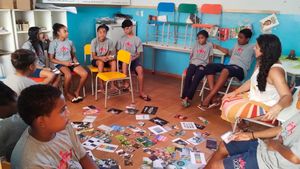 Projeto da ONG Vitória Régia que capacita professores, pais e alunos, busca apoio para continuar o combate ao abuso sexual