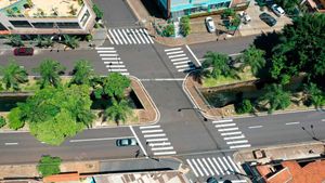 Avenida Antônio e Helena Zerrener tem sinalização renovada