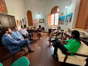 Secretaria da Cultura e Turismo recebe nova diretoria da AARP