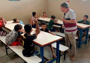 Crianças dos Centros de Convivência da SEMAS participam de roda de conversa para prevenir violação de direitos