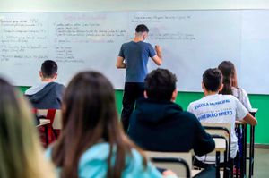 Inscrições para a Educação de Jovens e Adultos estão abertas