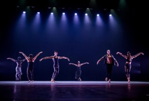 Balé do Cisne Negro e abertura de exposição de Hulda Bittencourt encantam público de Ribeirão Preto