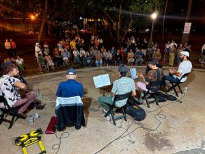 Grupo “França e os Chorões” apresentou sucessos no “Chorinho na 7”