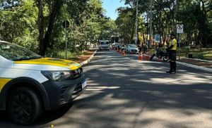 PM e RP Mobi abordam 61 pessoas em blitz da operação 'Trânsito Mais Seguro'