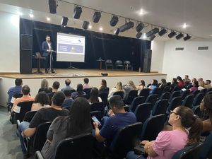 Secretaria da Administração apresenta manuais sobre nova Lei das Licitações e Contratos Administrativos