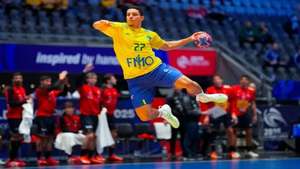 Histórico, Brasil bate Espanha e pega Dinamarca no Mundial de handebol