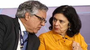 Lula decide substituir Nísia por Padilha no Ministério da Saúde