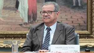 Advogado provoca tumulto e é detido no julgamento do STF