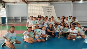 Pedalando para o Futuro completa um ano com 1.600 crianças atendidas