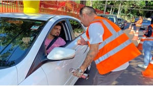 Blitz contra uso do celular no trânsito aborda 209 motoristas na zona Norte