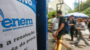 Enem: prazo para pedir isenção da inscrição é ampliado para 2 de maio