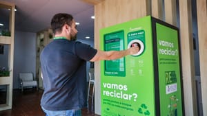 Prefeitura de Ribeirão Preto e Estre Ambiental apresentam 'máquina inteligente' na Agrishow