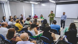 Secretaria da Educação homenageia gestores de escolas premiadas