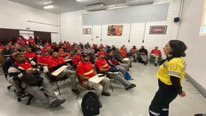 Maio Amarelo: empresas recebem palestras e dinâmicas sobre trânsito seguro