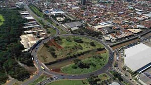 Rotatória Amin Calil vai ganhar semáforos até o final de maio