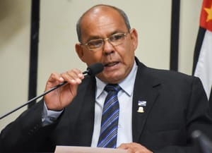 Câmara de Ribeirão Preto aprova política para diagnóstico tardio de autismo em adultos e idosos