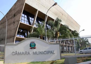 Câmara de Ribeirão Preto gasta menos de R$ 17 por dia de combustível com veículos da frota