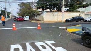 Rua Vicente de Carvalho retoma sentido único entre Quintino Bocaiúva e Nove de Julho em Ribeirão Preto