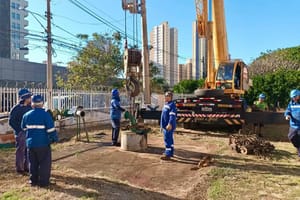 Saerp realiza troca de bomba do poço do jardim Irajá