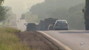Homem morre atropelado por carreta na rodovia entre Serrana e Ribeirão Preto; motorista fugiu