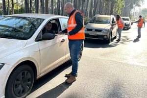 Campanha em Ribeirão Preto sensibiliza 295 pessoas sobre respeito à faixa de pedestres