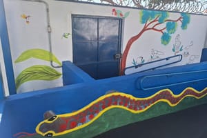 Escola Infantil Deputado João Sperandio inaugura mural que une arte indígena e consciência ambiental