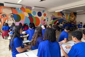 Estudantes da rede municipal participam de acampamento cultural para seletiva de intercâmbio em Portugal