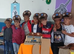 Festa Junina no Recriança Celebra Luiz Gonzaga com Muita Alegria e Participação das Famílias em Santa Rosa de Viterbo