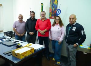 Santa Rosa de Viterbo amplia inclusão com intérprete de Libras nos serviços públicos