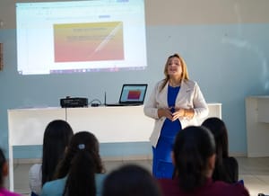 Santa Rosa de Viterbo realiza capacitação sobre inclusão e saúde mental para estagiários da educação