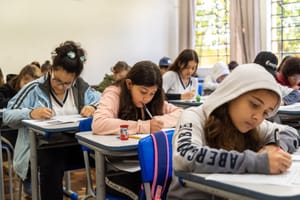 Mais de 85 mil alunos da rede estadual de Ribeirão Preto retornam às aulas após recesso de meio de ano