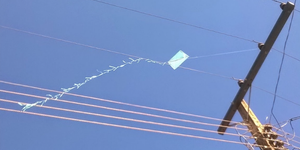 CPFL Paulista alerta para cuidados ao soltar pipa durante férias em Ribeirão Preto