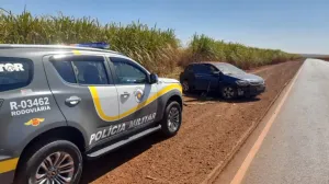 Casal é detido em Pradópolis com carro roubado após suspeita de homicídio em Itajaí
