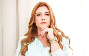 Justiça bloqueia R$ 13 milhões em bens de influenciadora de Ribeirão Preto ligada a esquema de empréstimos