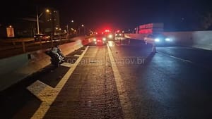 Motociclista morre atropelada após colisão com carro e ônibus na SP-322 em Sertãozinho