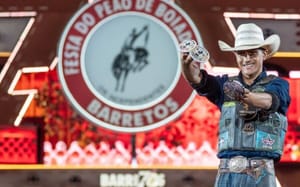 Sul-mato-grossense conquista tríplice coroa em Barretos e parte para carreira nos EUA