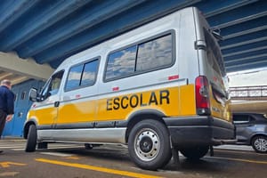 Vans escolares poderão usar faixas de ônibus em Ribeirão Preto a partir de 25 de agosto