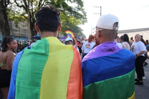 Parada LGBTQIAPN+ de Ribeirão Preto terá homenagem aos 60+ e apresentações artísticas em 17 de agosto