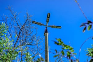 Prefeitura notifica Conecta por atraso na modernização de iluminação; empresa tem cinco dias úteis para se manifestar