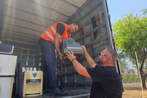 Drive-thru de descarte em Ribeirão Preto recolhe mais de 1,5 tonelada de eletroeletrônicos