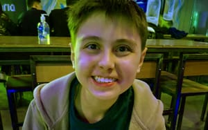 Adolescente de Ribeirão Preto morre após adoecer em acampamento de formatura em MG