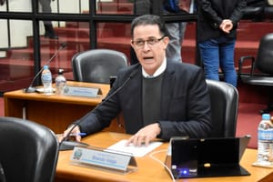 Câmara aprova criação do Programa HELP para saúde mental nas escolas municipais