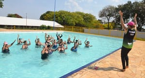 Centro esportivo da Vila Santa Terezinha completa um mês de atividades após reabertura