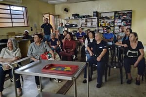 Oficina em Ribeirão Preto ensina receitas para reduzir desperdício e fortalecer alimentação em entidades