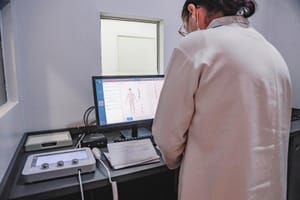 UPAs de Ribeirão Preto ganham raio‑X com IA e prometem diagnósticos mais rápidos e precisos