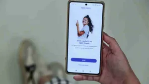 MEC lança aplicativo com simulados do Enem e correção automática de redação