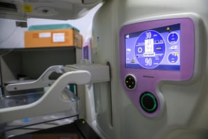 Ribeirão Preto amplia oferta de mamografias até dezembro após salto de procura online