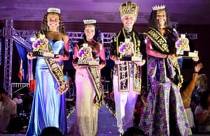Batatais elege nova Corte do Carnaval 2026 em noite de samba e brilho
